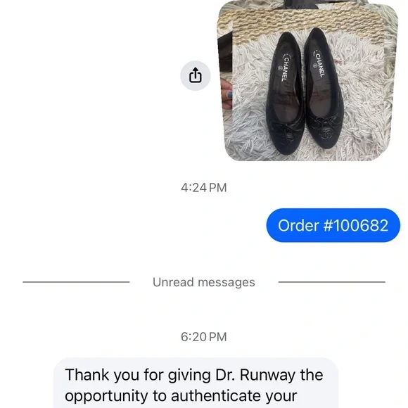 CHANEL Quilted Black Flats with Bow - Picture 7 of 7